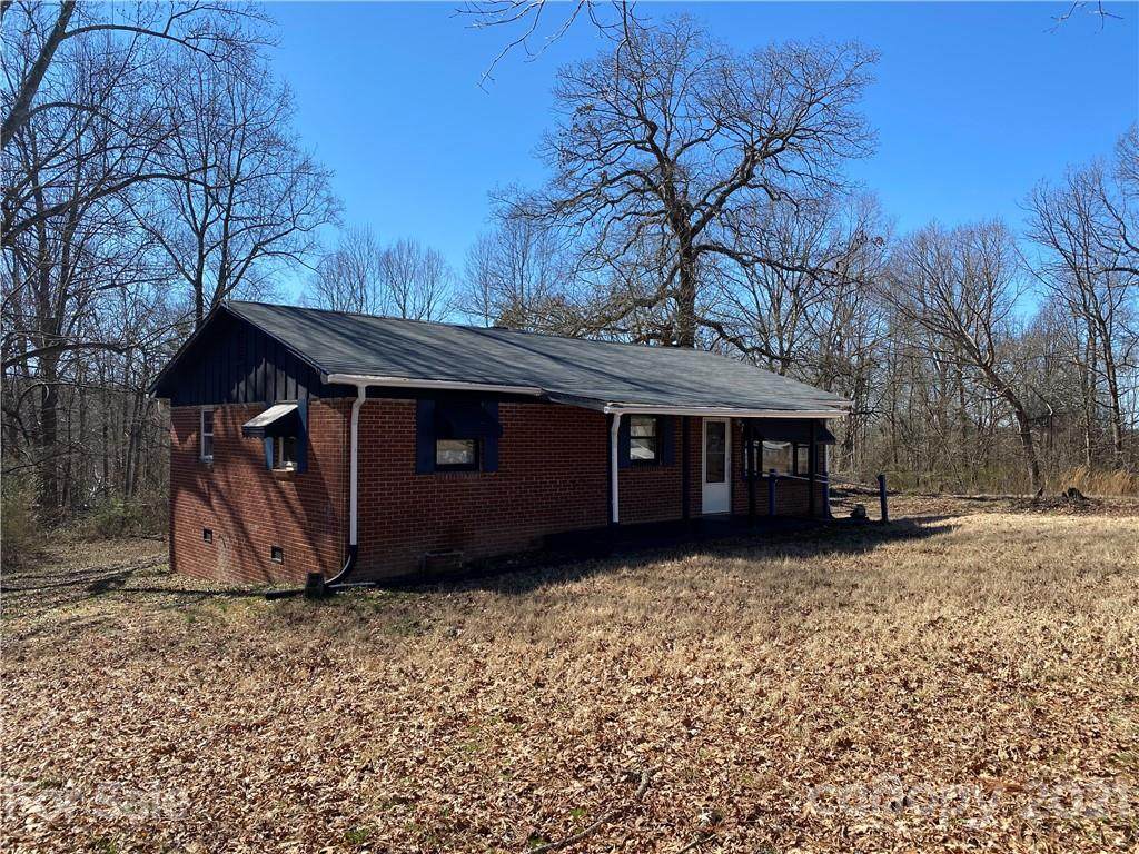 1803 Weaver Road - Photo 1