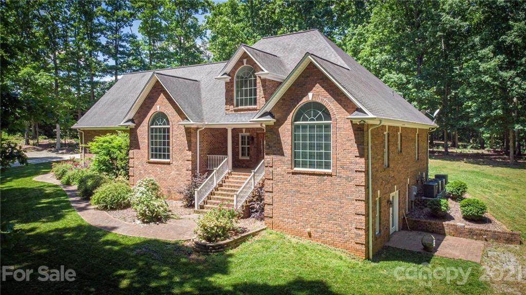 161 Blossom Hill Road - Photo 1