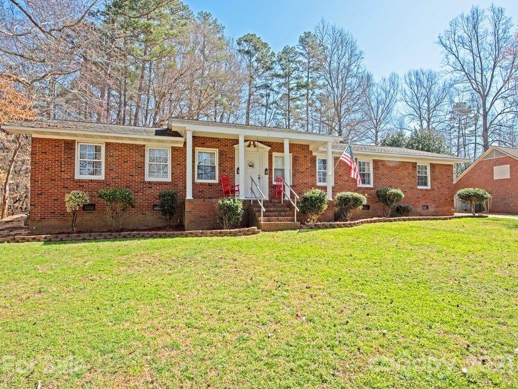 285 Heritage Place - Photo 1