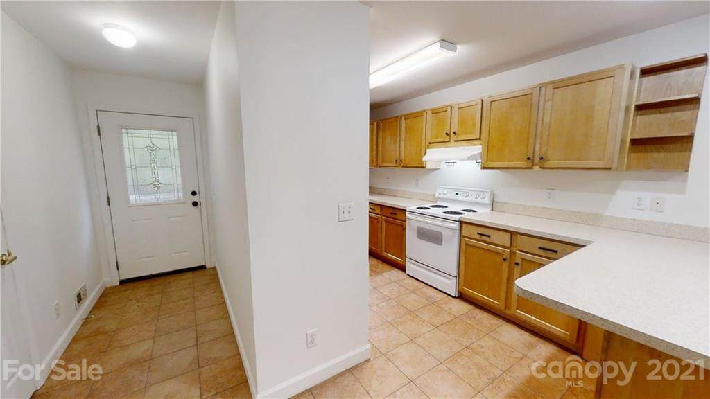 121 Merchant Street - Photo 1