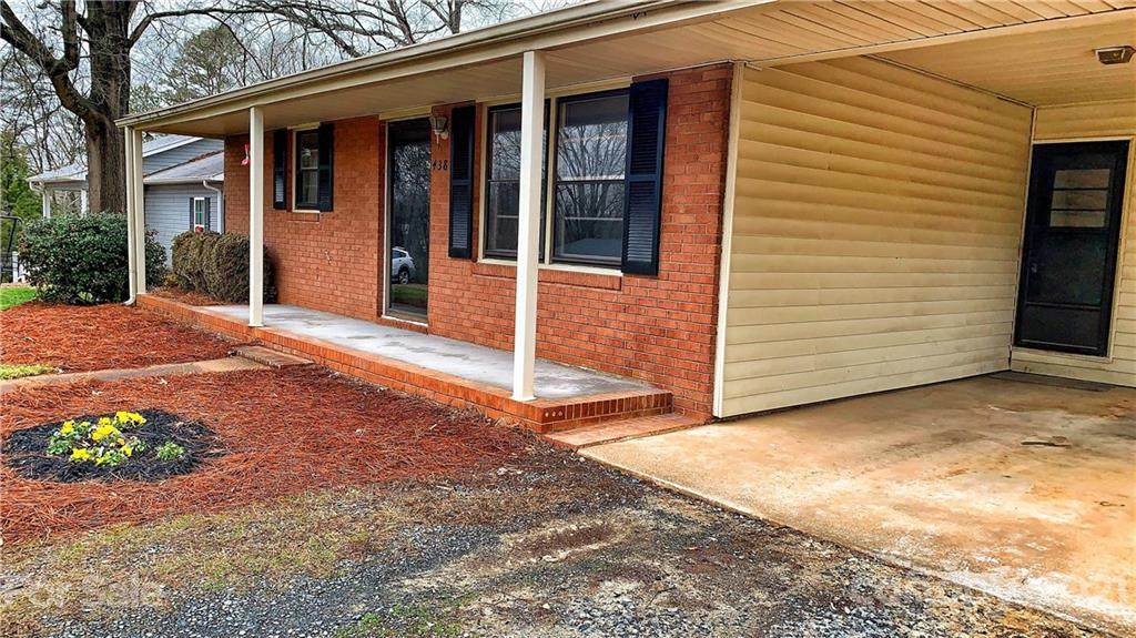 438 Pine Street - Photo 1
