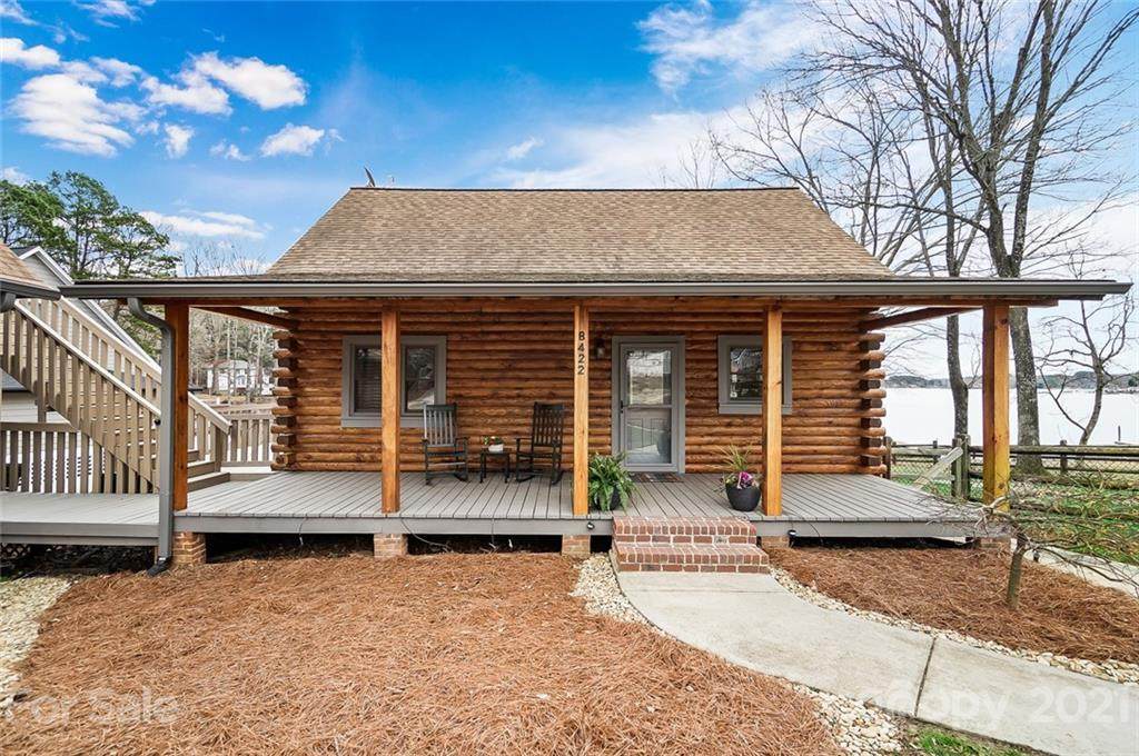 8422 Normandy Road - Photo 1