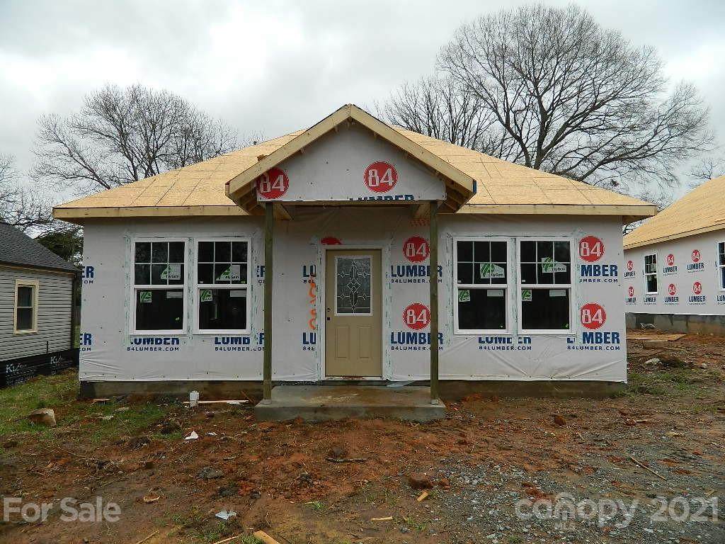 829 7th Street - Photo 1