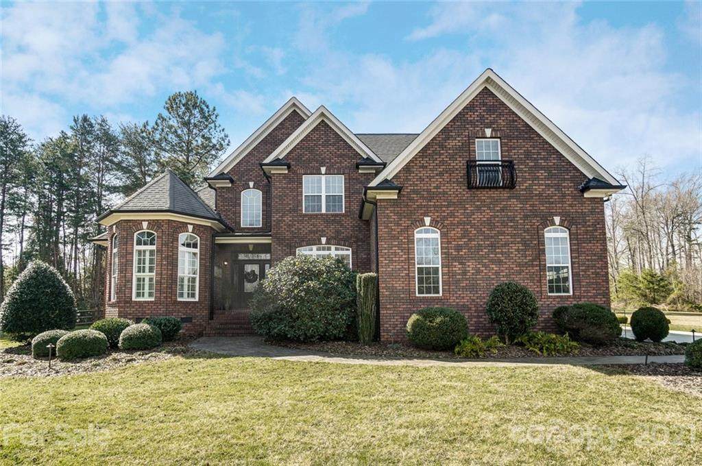 1407 Oak Grove Lane - Photo 1