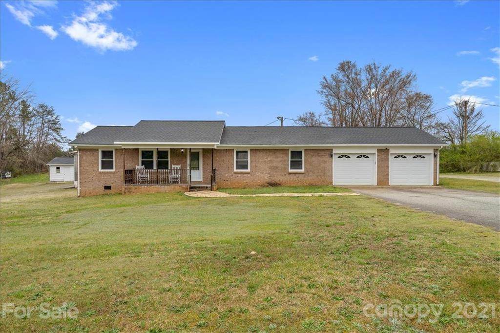 4620 Needmore Road - Photo 1