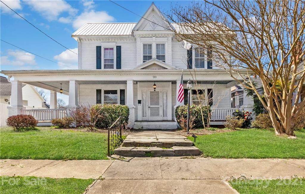 503 4th Street - Photo 1