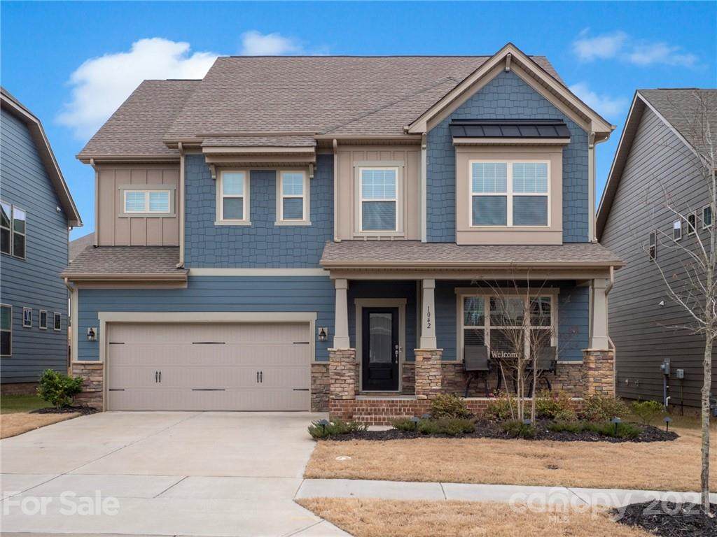 1042 Easley Street - Photo 1