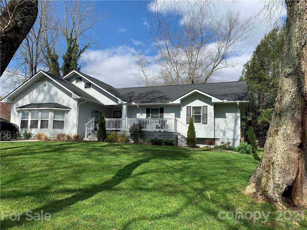 206 Pinner Road - Photo 1