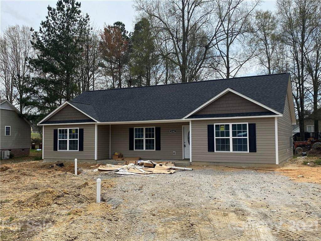 5142 Sedgefield Drive - Photo 1