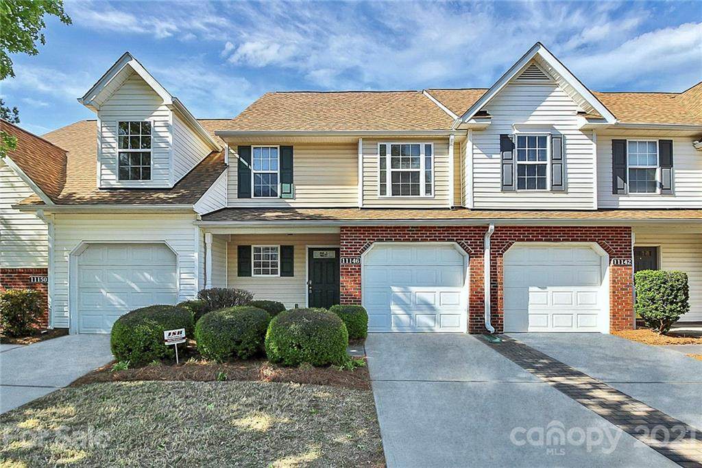 11146 Saintsbury Place - Photo 1