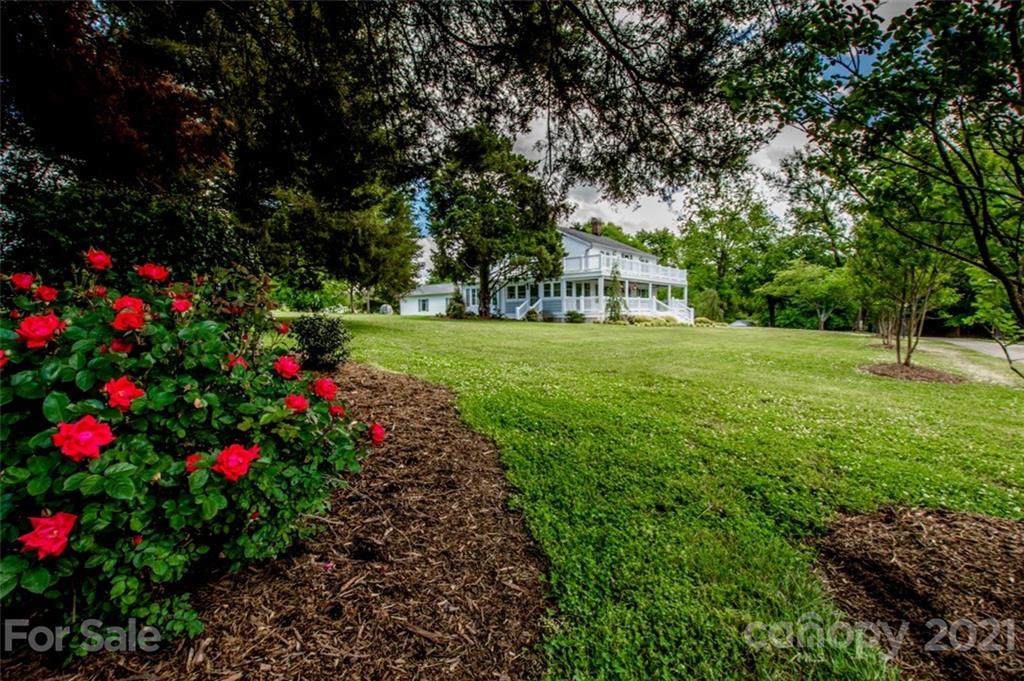 2497 Settlemyre Bridge Road - Photo 1