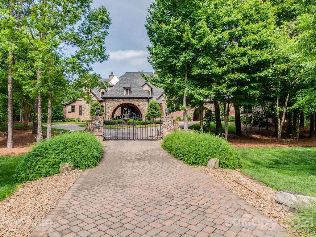 13415 Claysparrow Road - Photo 1