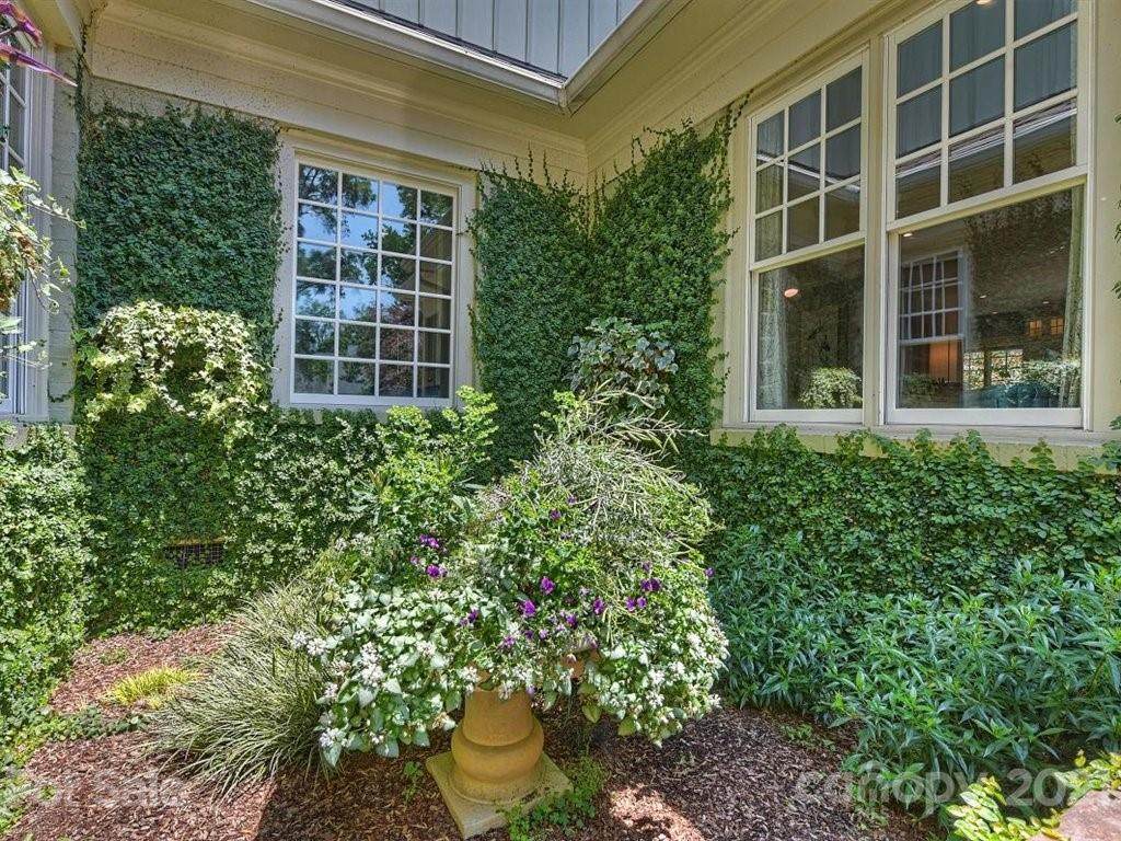 1500 Twiford Place - Photo 1