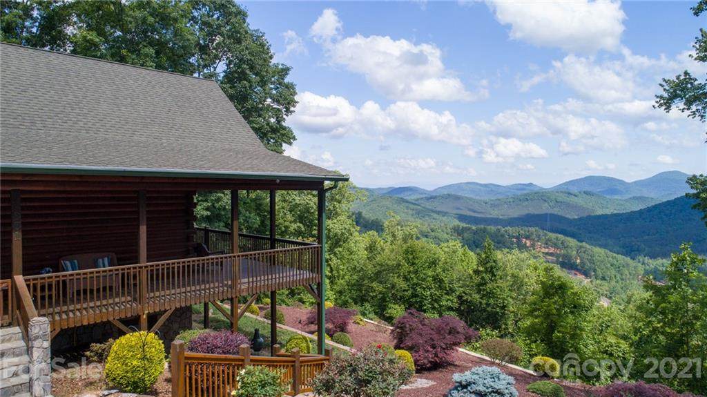 881 Summit Parkway - Photo 1