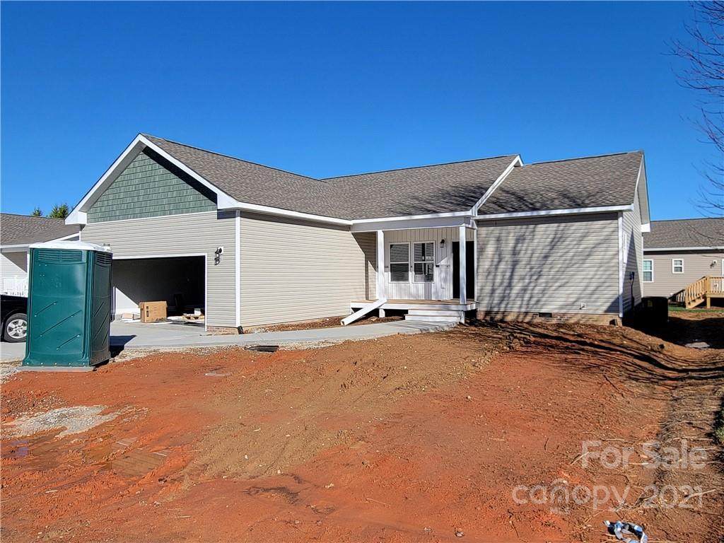 344 Beechnut Drive - Photo 1