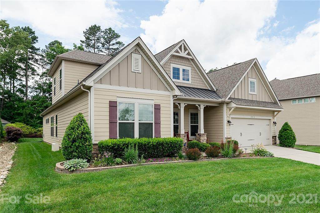 2013 Dunwoody Drive - Photo 1