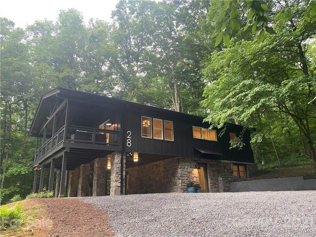 28 Maple Drive - Photo 1
