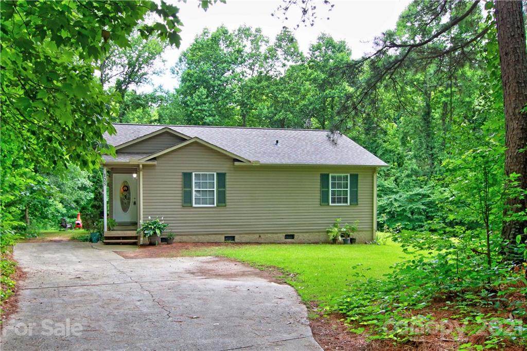 125 Julius Lane - Photo 1
