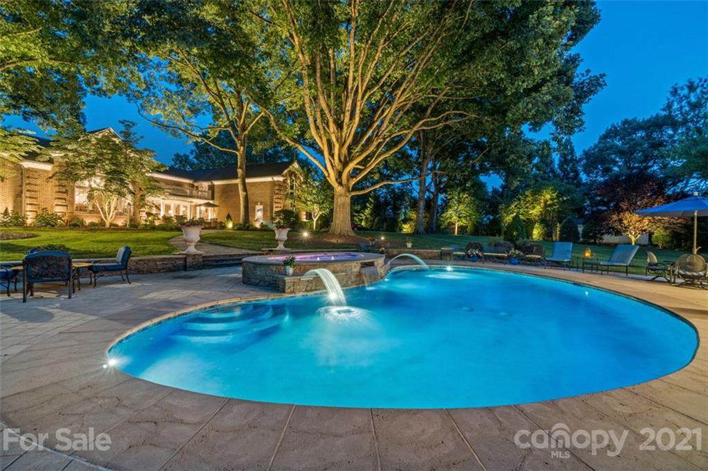 427 Greenbriar Road - Photo 1