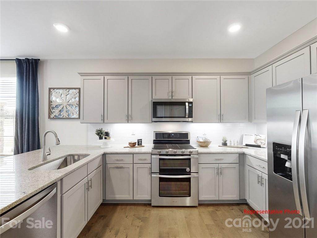 3122 Glenn Hope Way - Photo 1