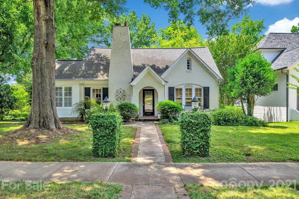2722 Briarcliff Place - Photo 1