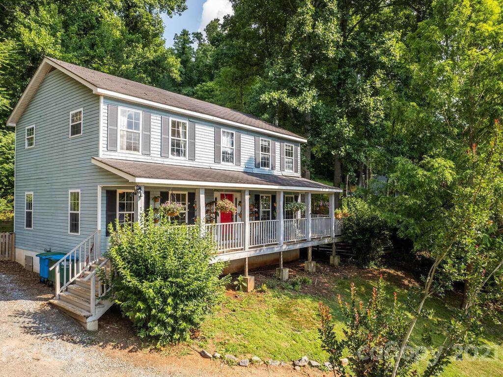125 Strickland Terrace - Photo 1