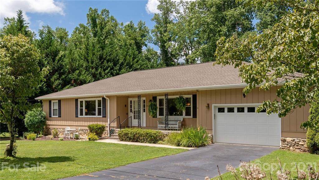 1069 Maplewood Court - Photo 1