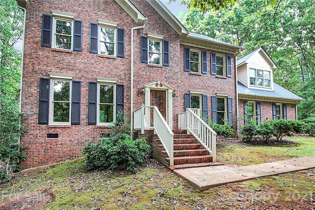9005 Pleasant Ridge Road - Photo 1