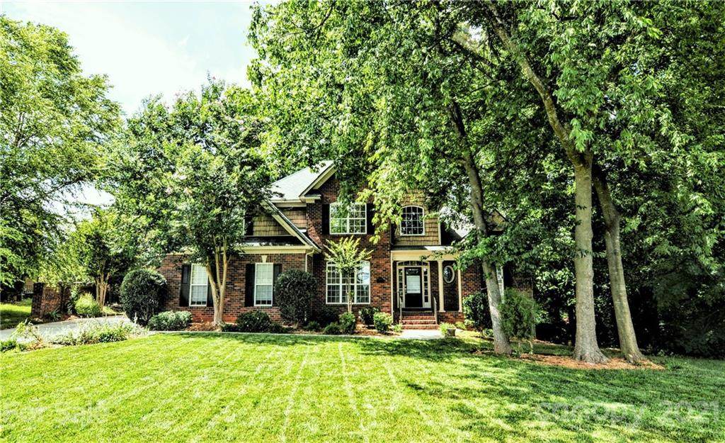 8001 Glamorgan Lane - Photo 1