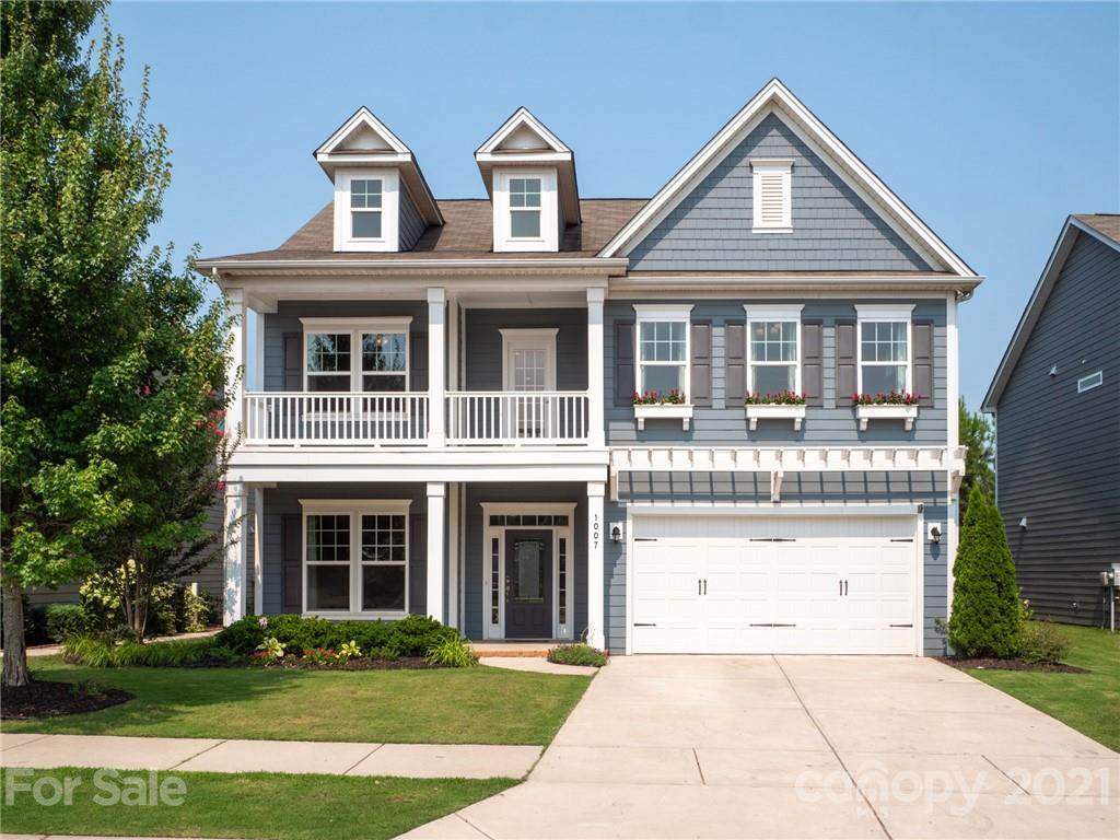 1007 Pennington Drive - Photo 1