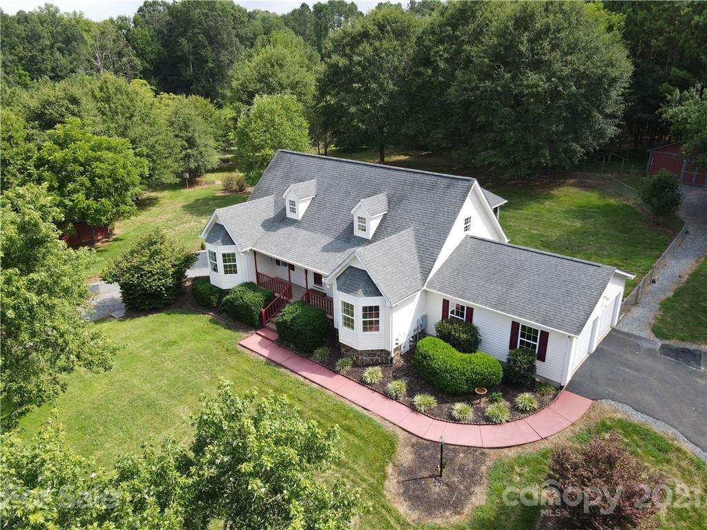 3807 Artee Road - Photo 1