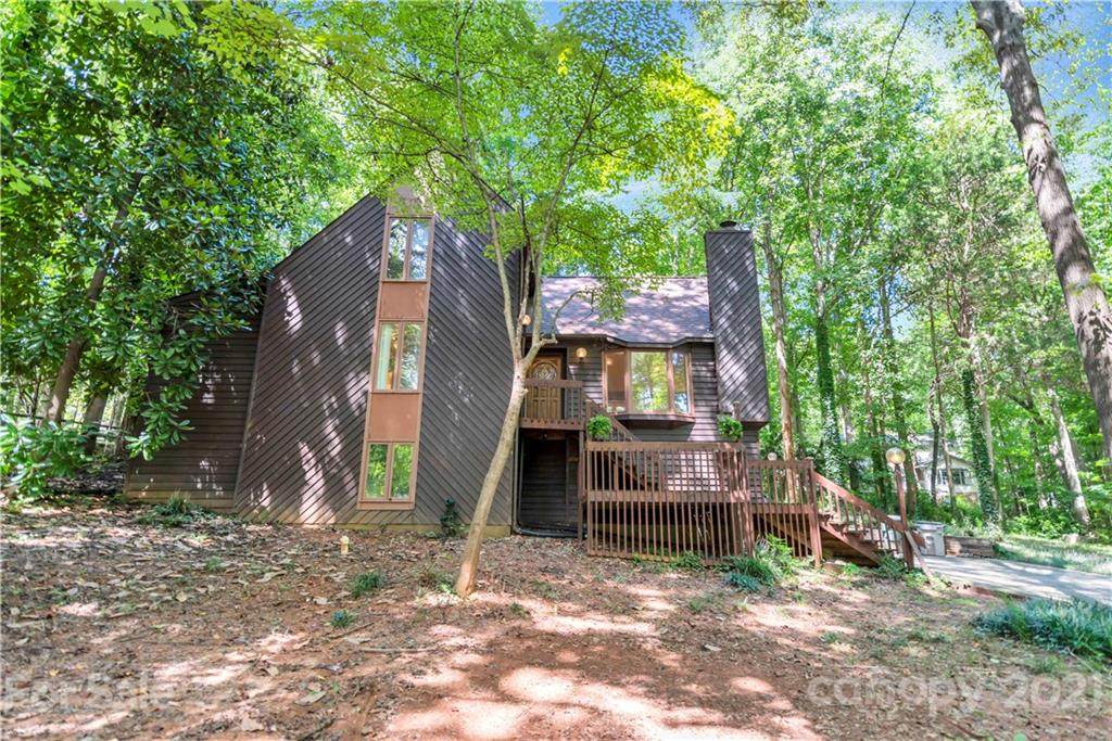3037 Southampton Circle - Photo 1