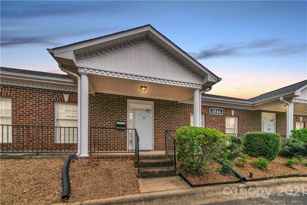1546 Union Road - Photo 1