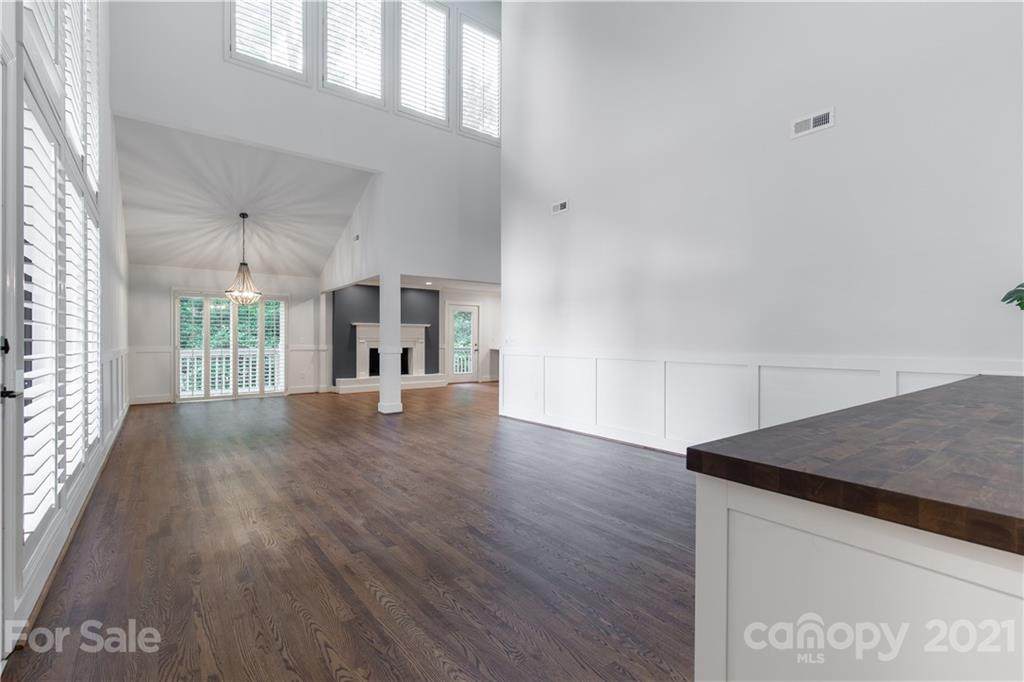 2 Hickory Nut Lane - Photo 1