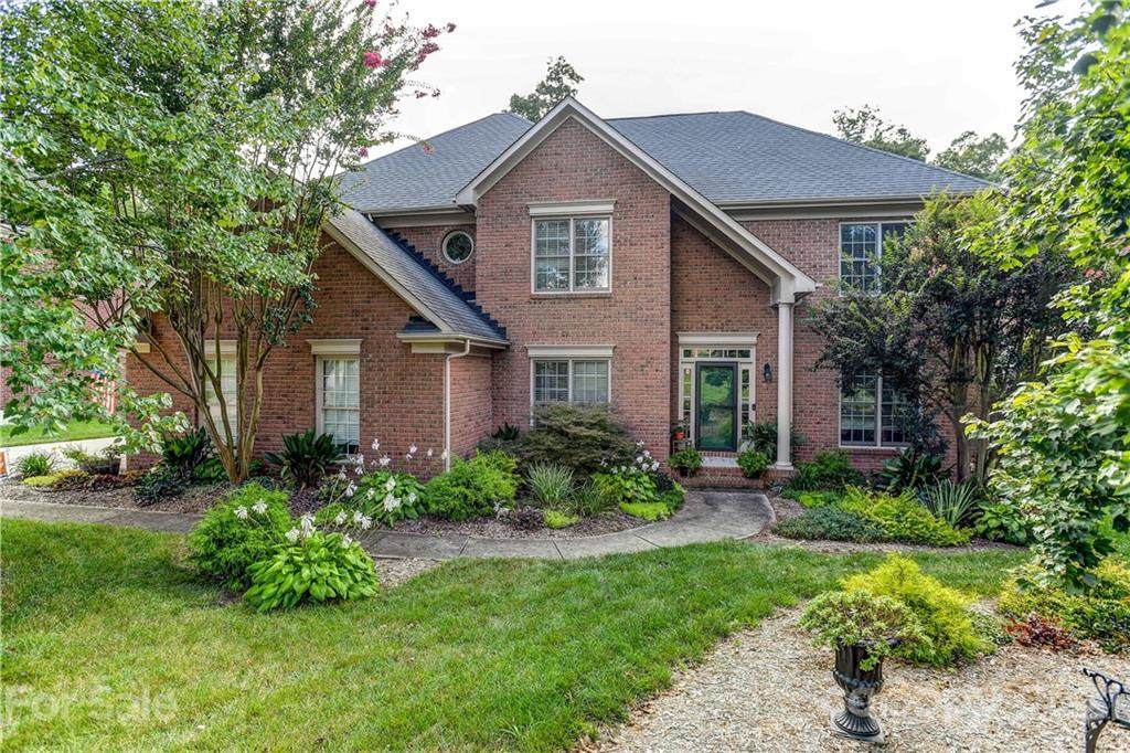 4901 Fairvista Drive - Photo 1