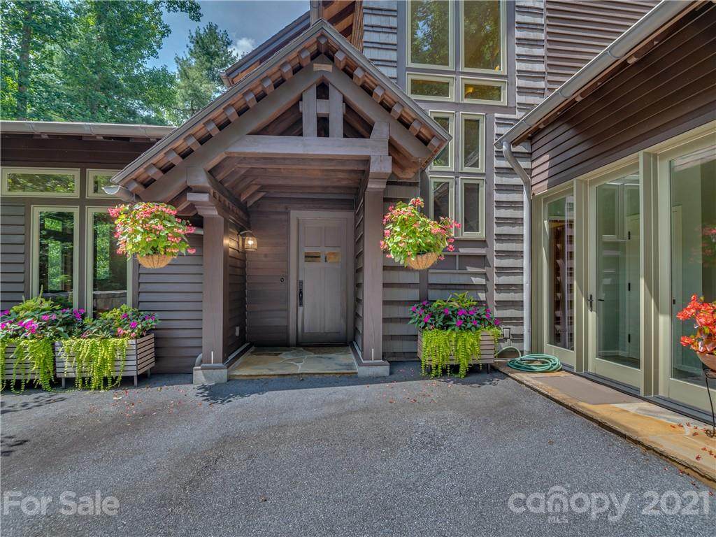 117 Prickly Briar Road - Photo 1