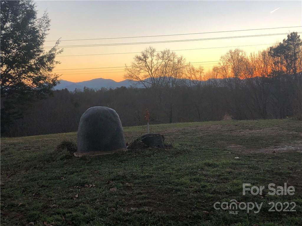 104 Grandview Ridge Drive - Photo 1