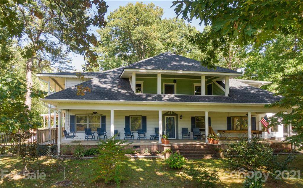 1740 Haywood Road - Photo 1