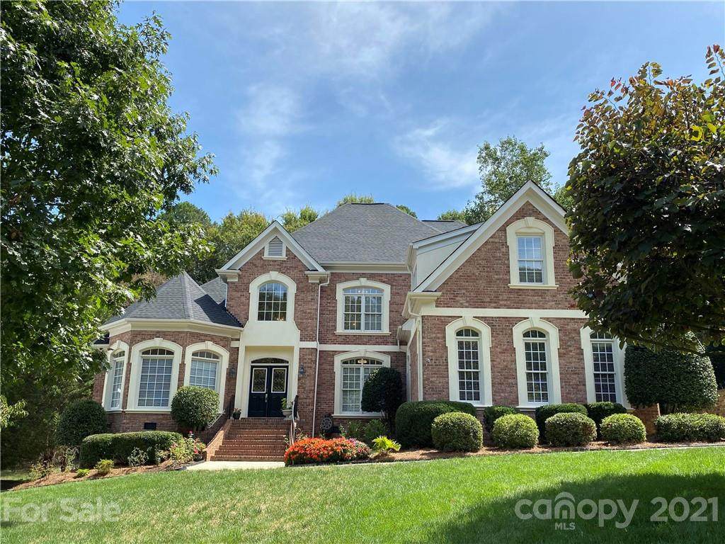 18700 River Crossing Boulevard - Photo 1