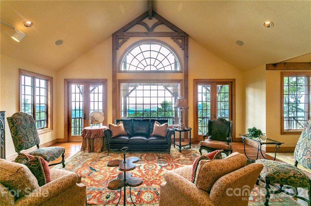 160 Cliff's Edge Drive - Photo 1