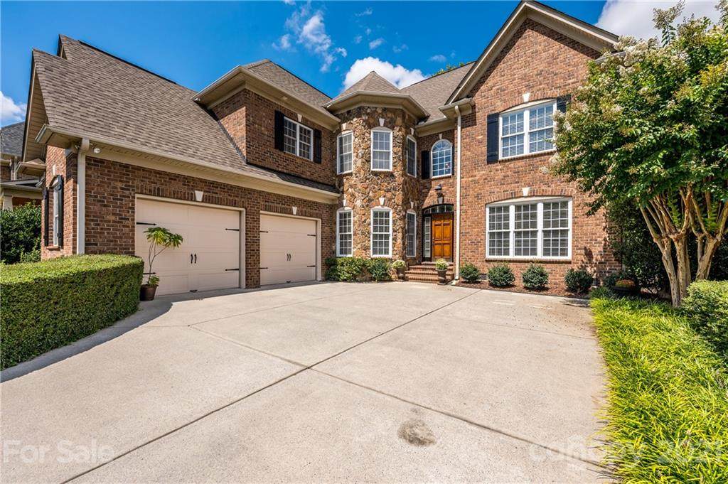 11682 James Richard Drive - Photo 1