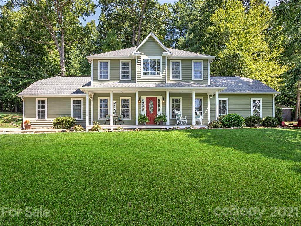 19 Golden Lane - Photo 1