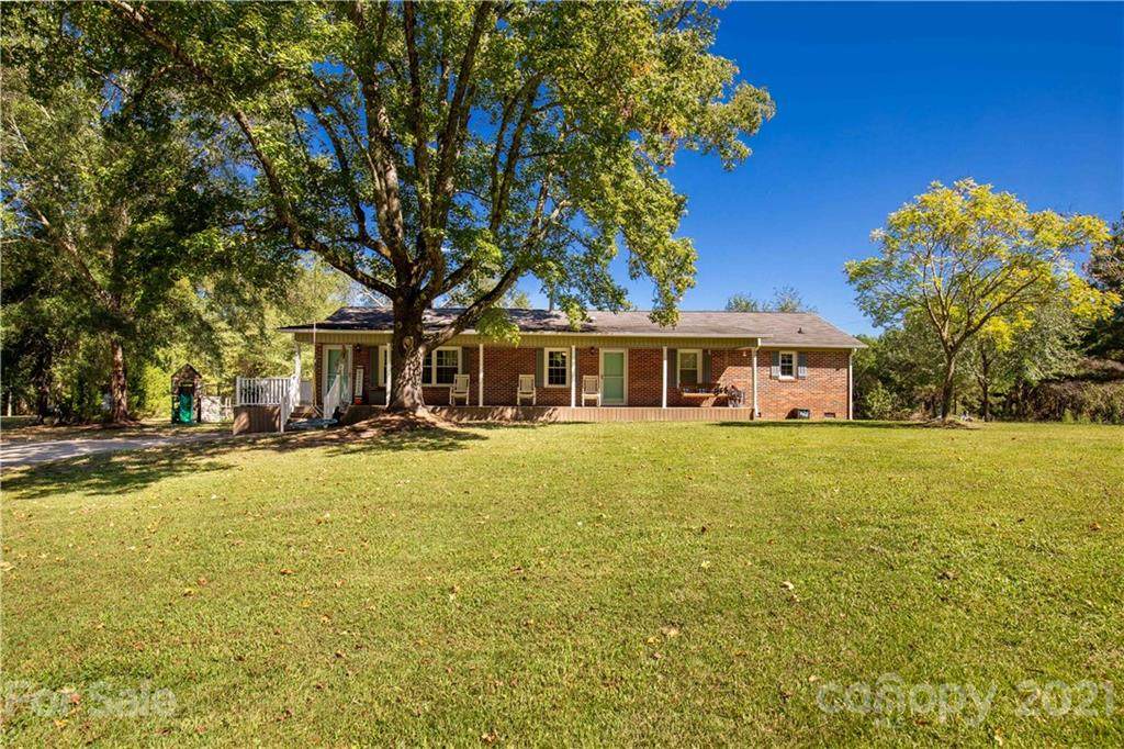 4661 Willie Bayne Lane - Photo 1
