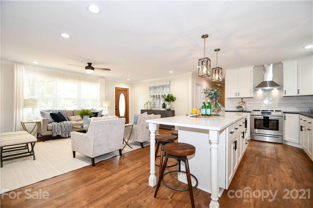 1119 Sandy Ridge Road - Photo 1