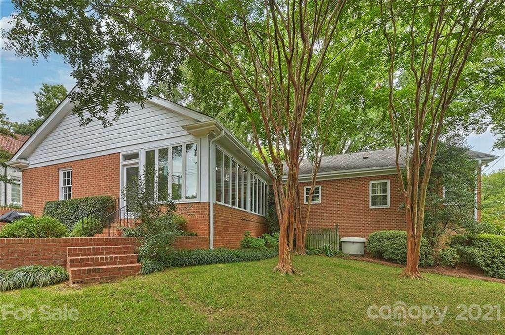 900 Colville Road - Photo 1