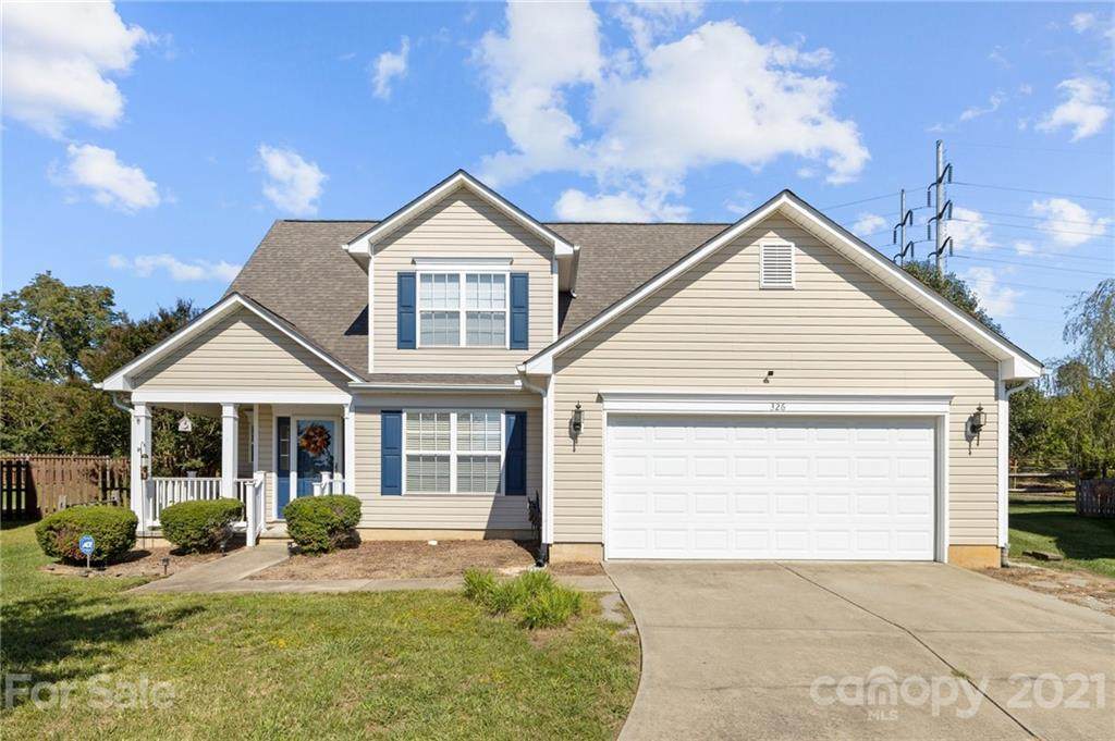 326 Courtland Court - Photo 1