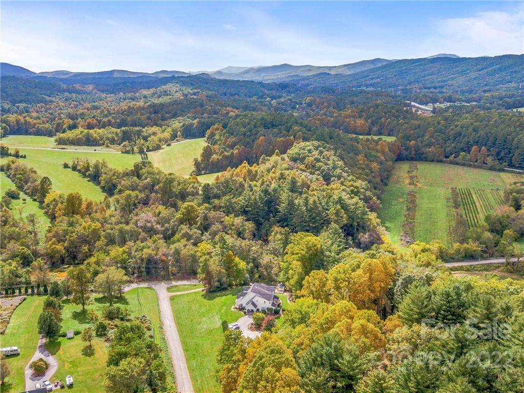 400 Ray Hill Road - Photo 1