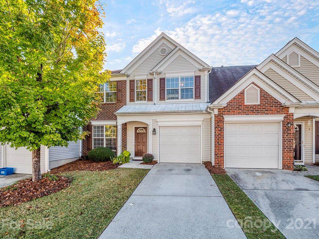 6931 Beverly Springs Drive - Photo 1
