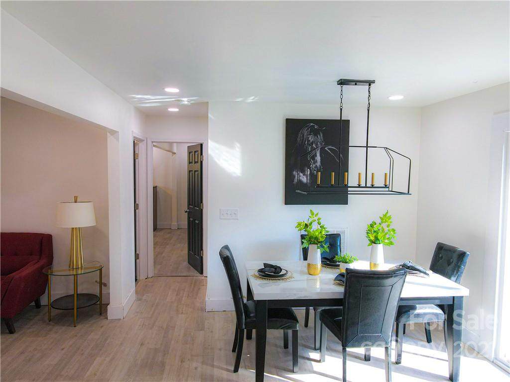 227 Tobe Bridge Road - Photo 1