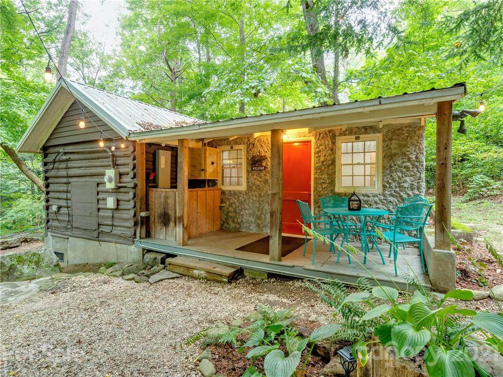 112 Sierra Place - Photo 1